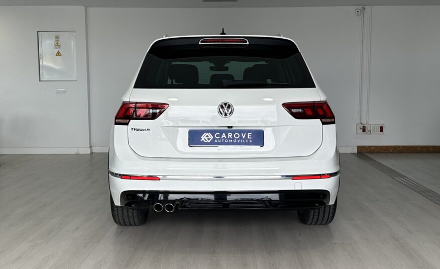 VOLKSWAGEN Tiguan VOLKSWAGEN Tiguan RLine 2.0 TDI DSG
