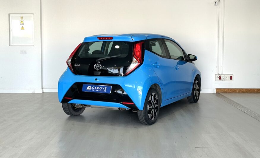 TOYOTA Aygo 1.0 70 xplay