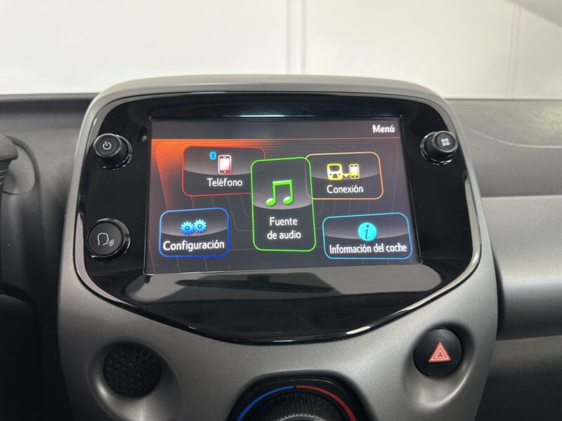 TOYOTA Aygo 1.0 70 xplay