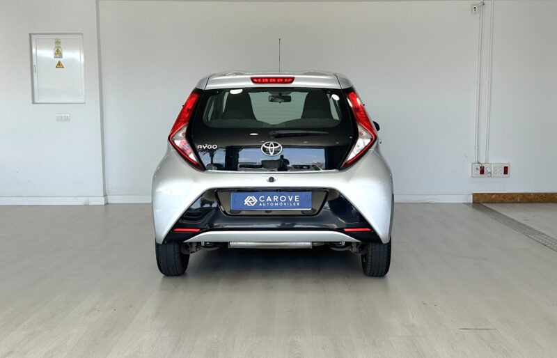 TOYOTA Aygo 1.0 70 xplay