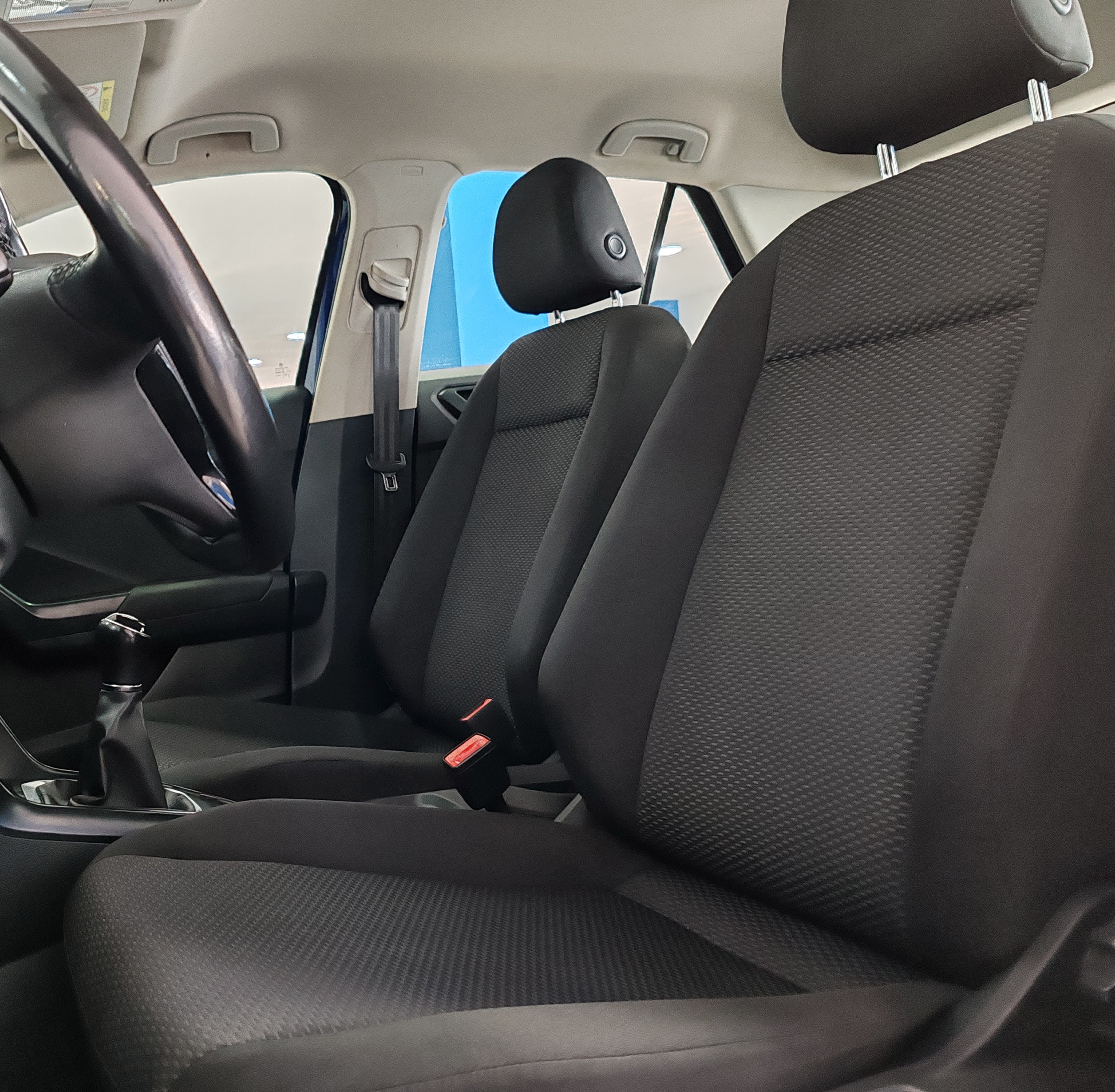 VOLKSWAGEN T-Roc Advance 1.0 TSI