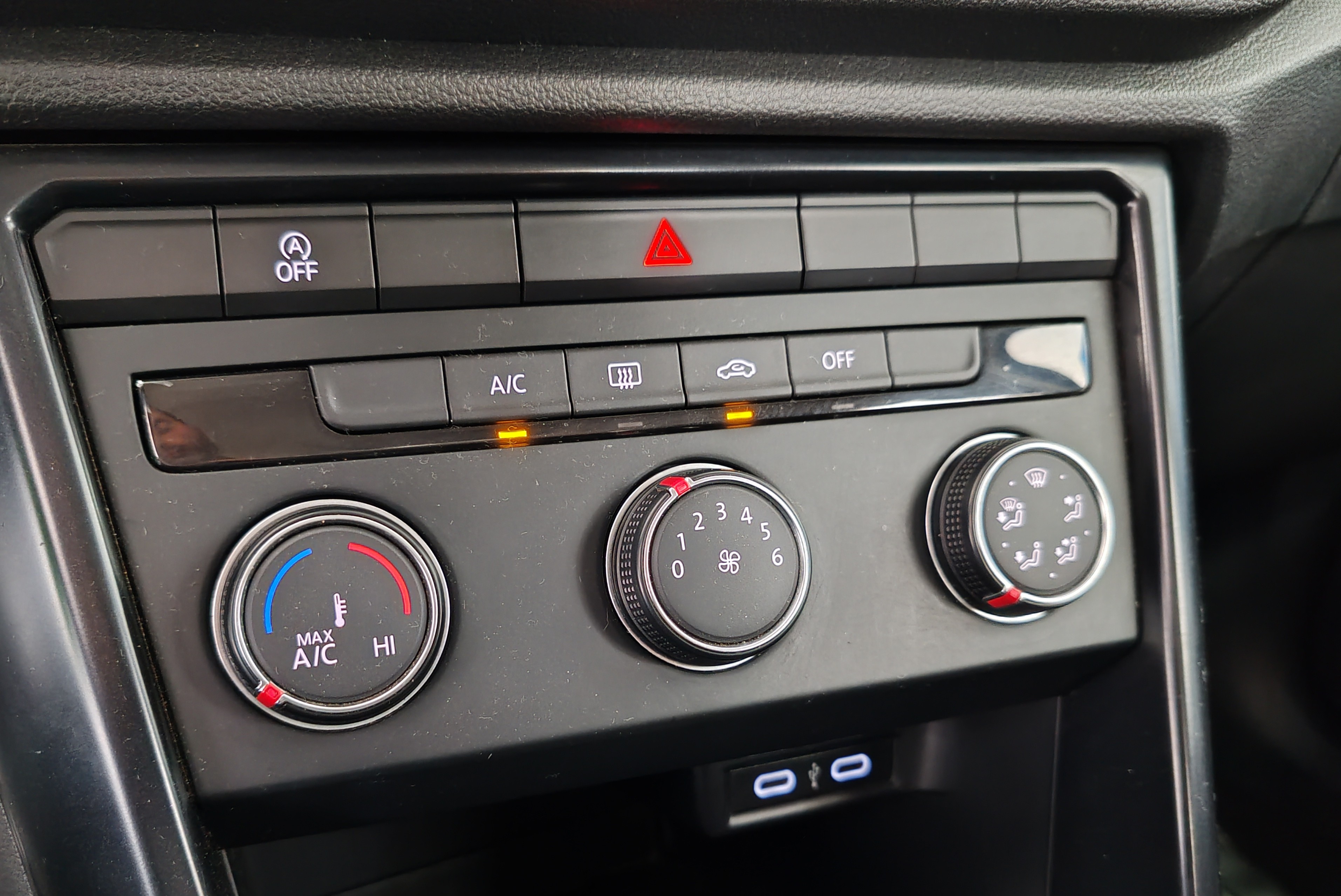 VOLKSWAGEN T-Roc Advance 1.0 TSI