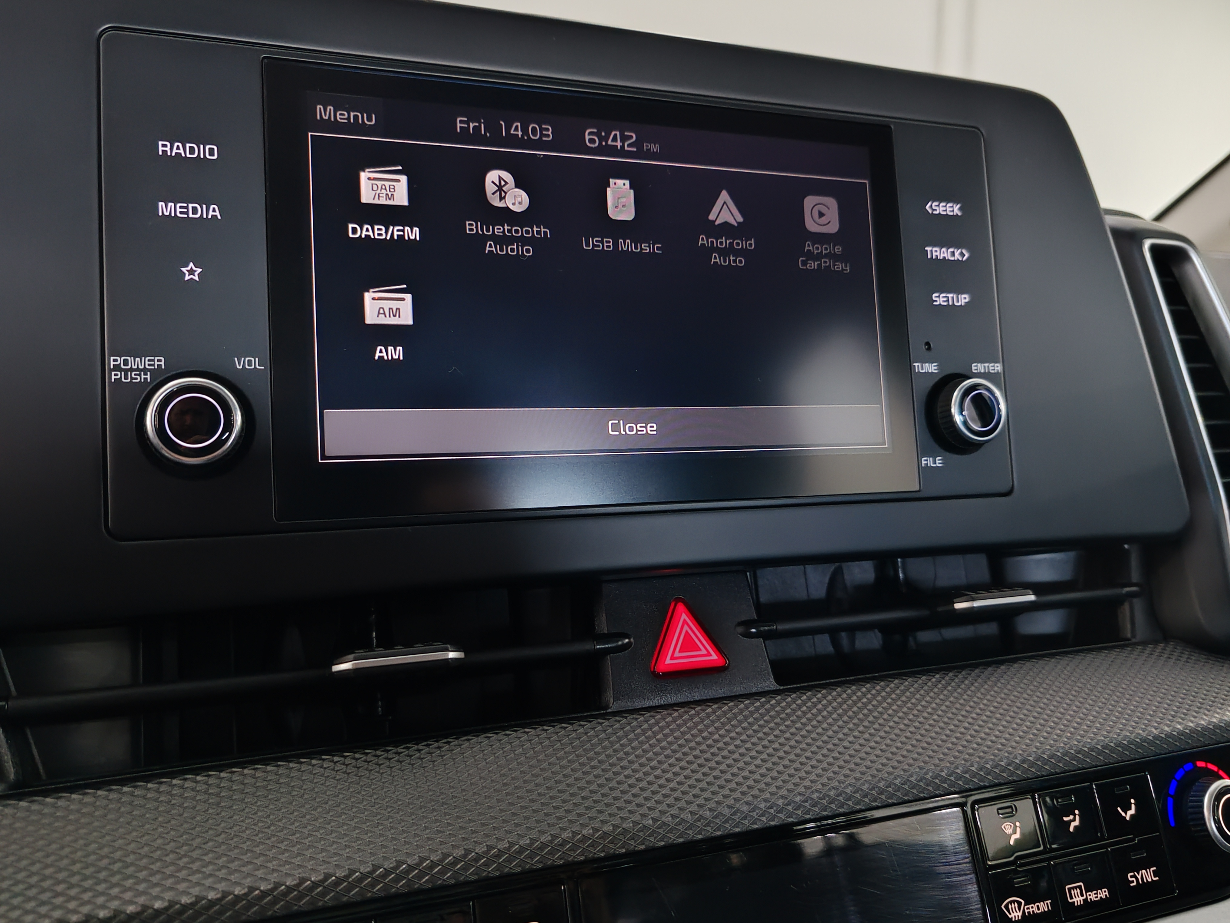 KIA Sportage 1.6 TGDi Concept 4×2