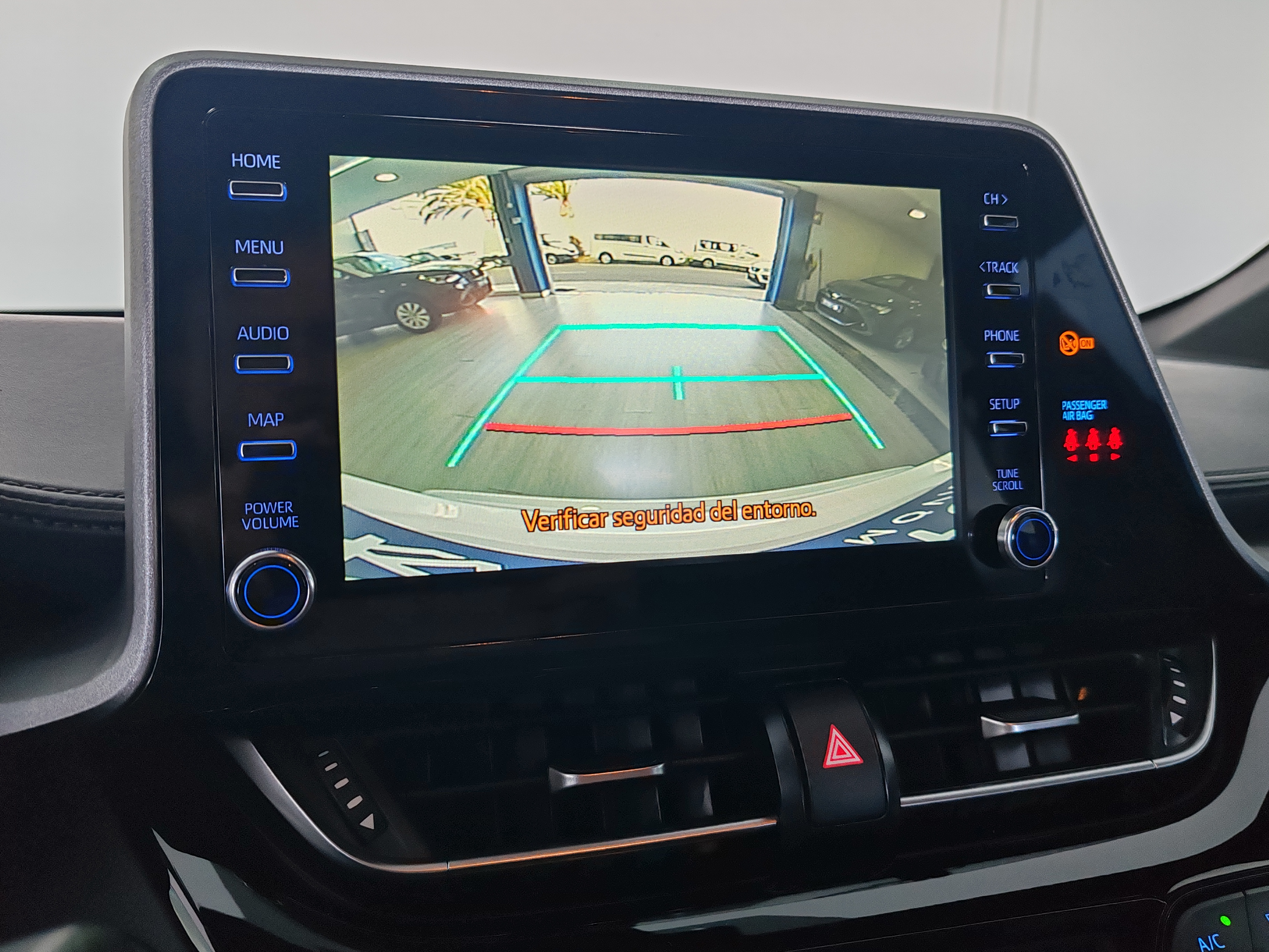 TOYOTA C-HR 1.8 125H Advance