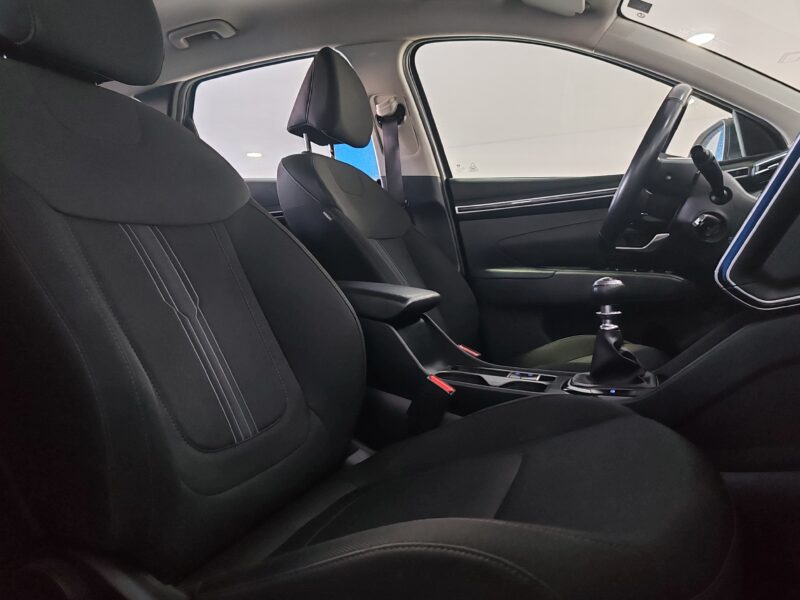 HYUNDAI tucson 1.6 TGDI Maxx Silver