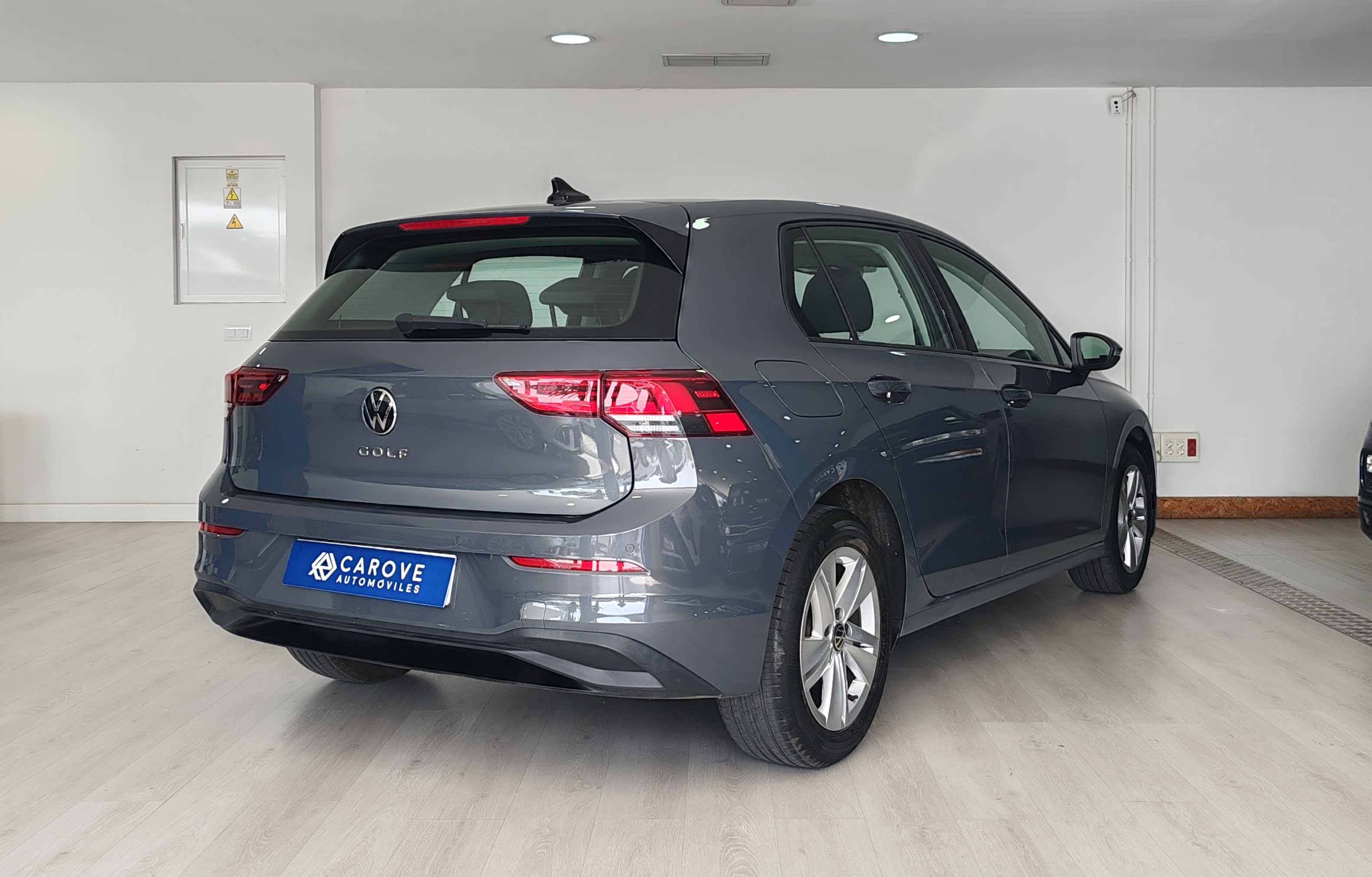 VOLKSWAGEN GOLF TSI
