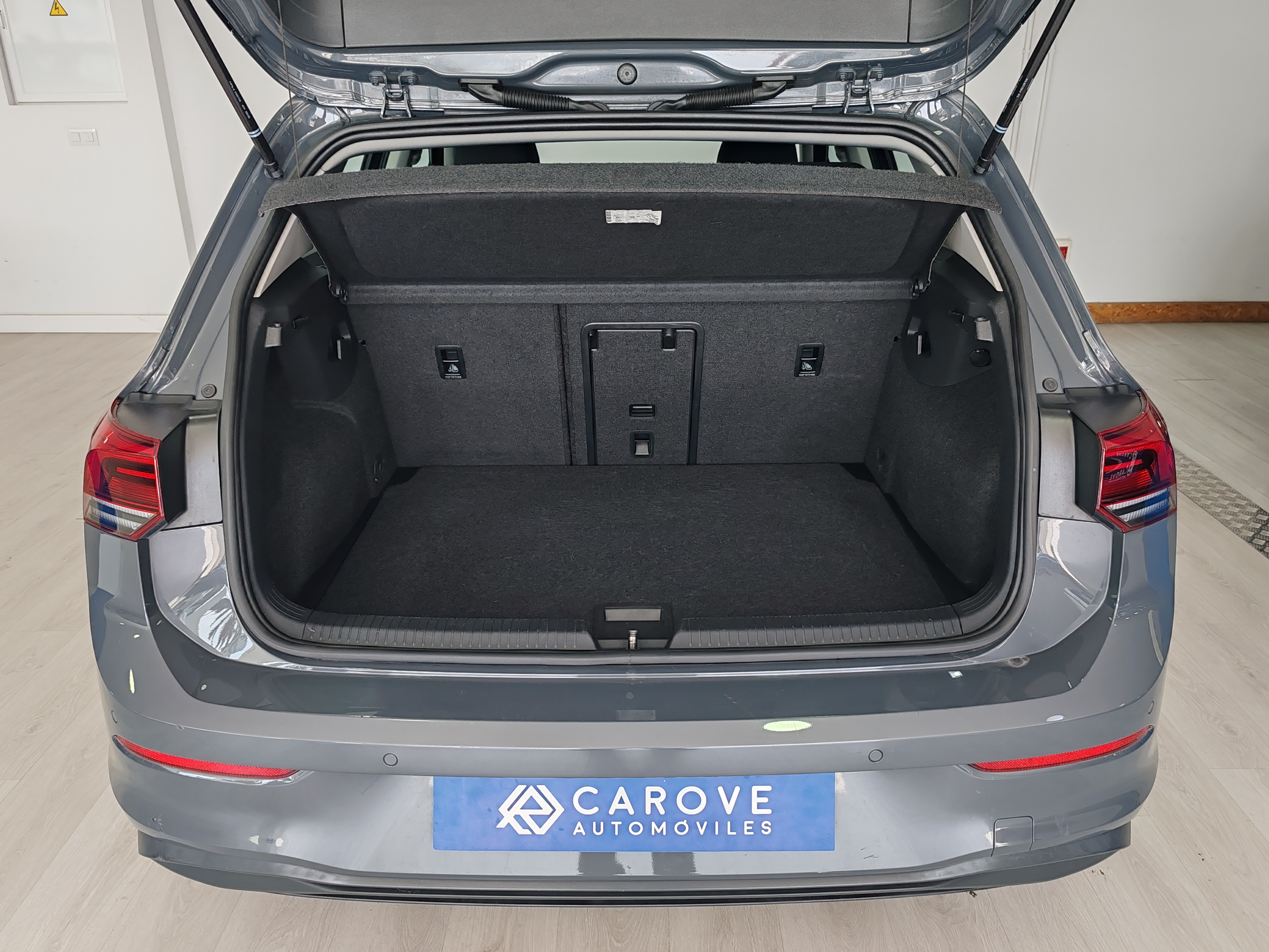 VOLKSWAGEN GOLF TSI