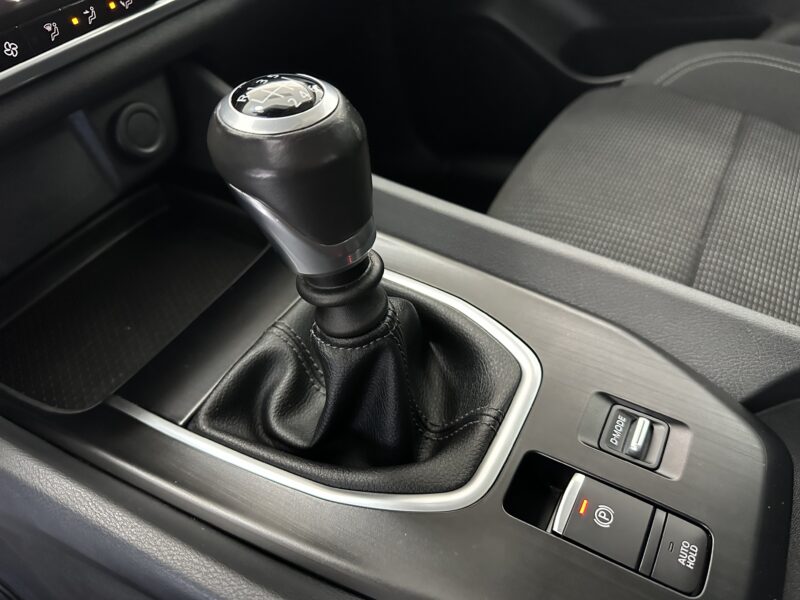 NISSAN QASHQAI DIGT mHEV 4×2 Acenta