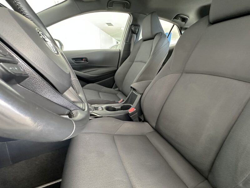 TOYOTA Corolla 1.8 125H ACTIVE ECVT