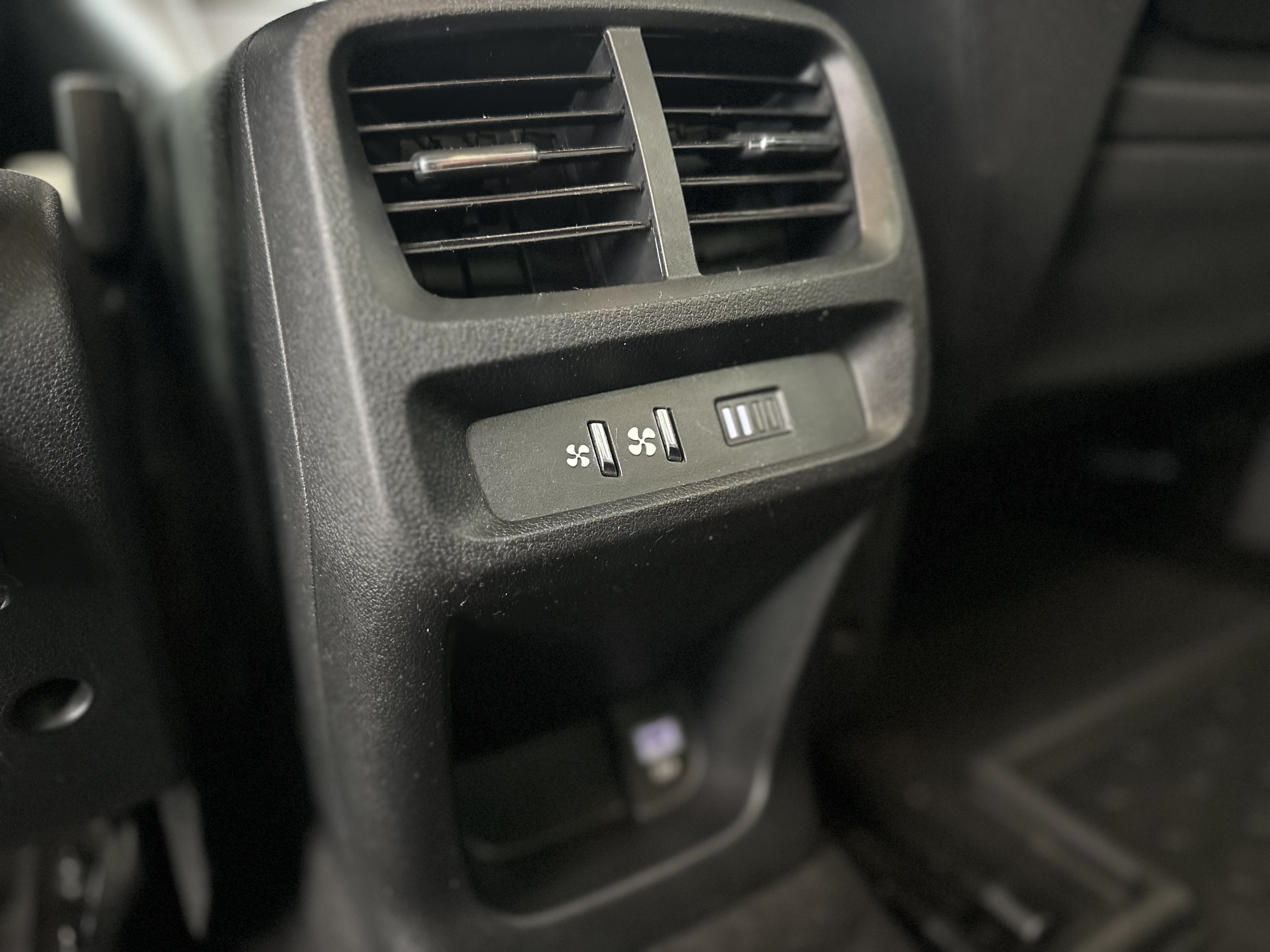 CITROEN BERLINGO Talla M BlueHDi 100 SS SHINE