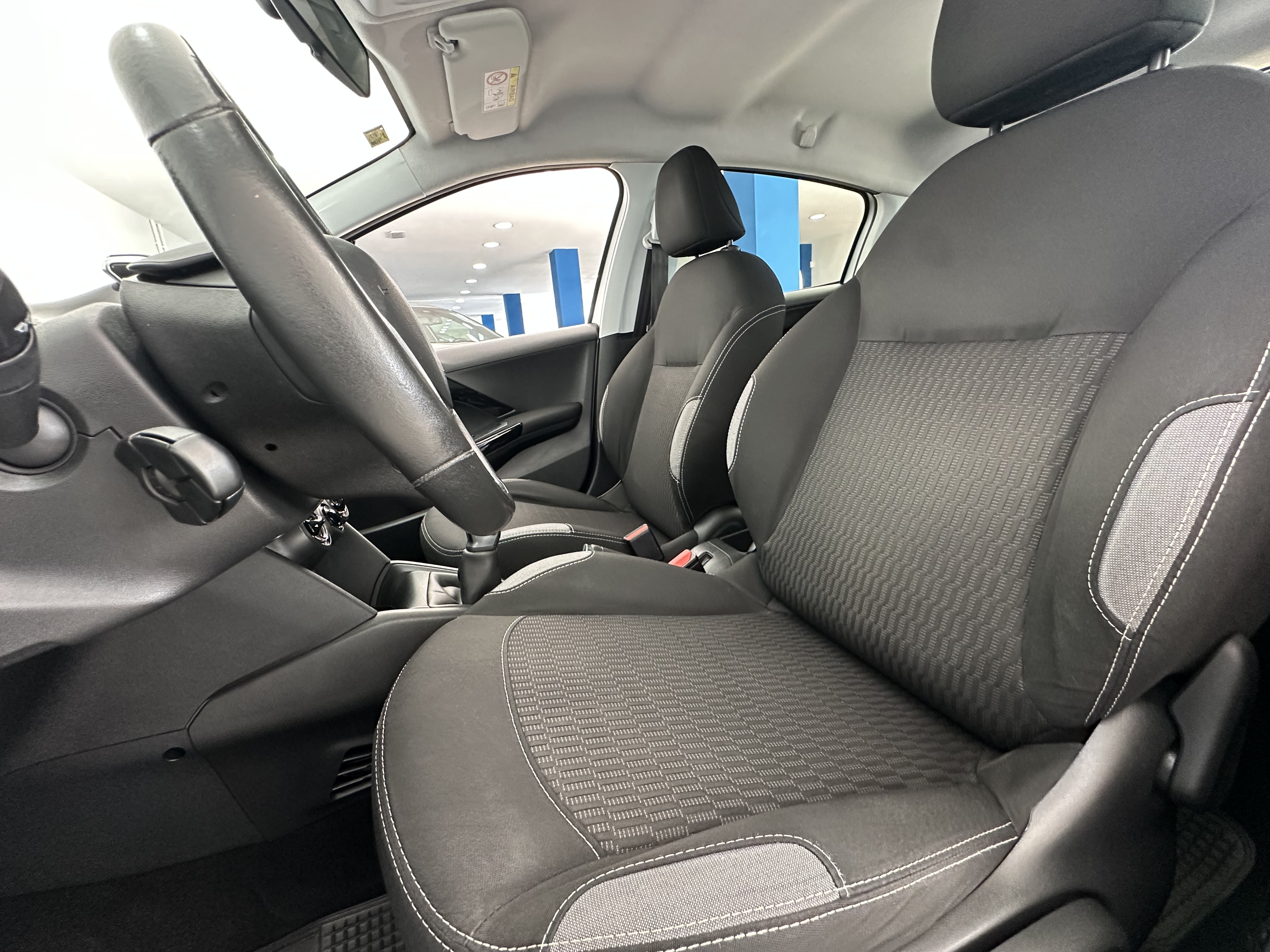 PEUGEOT 208 STYLE 1.2L PureTech