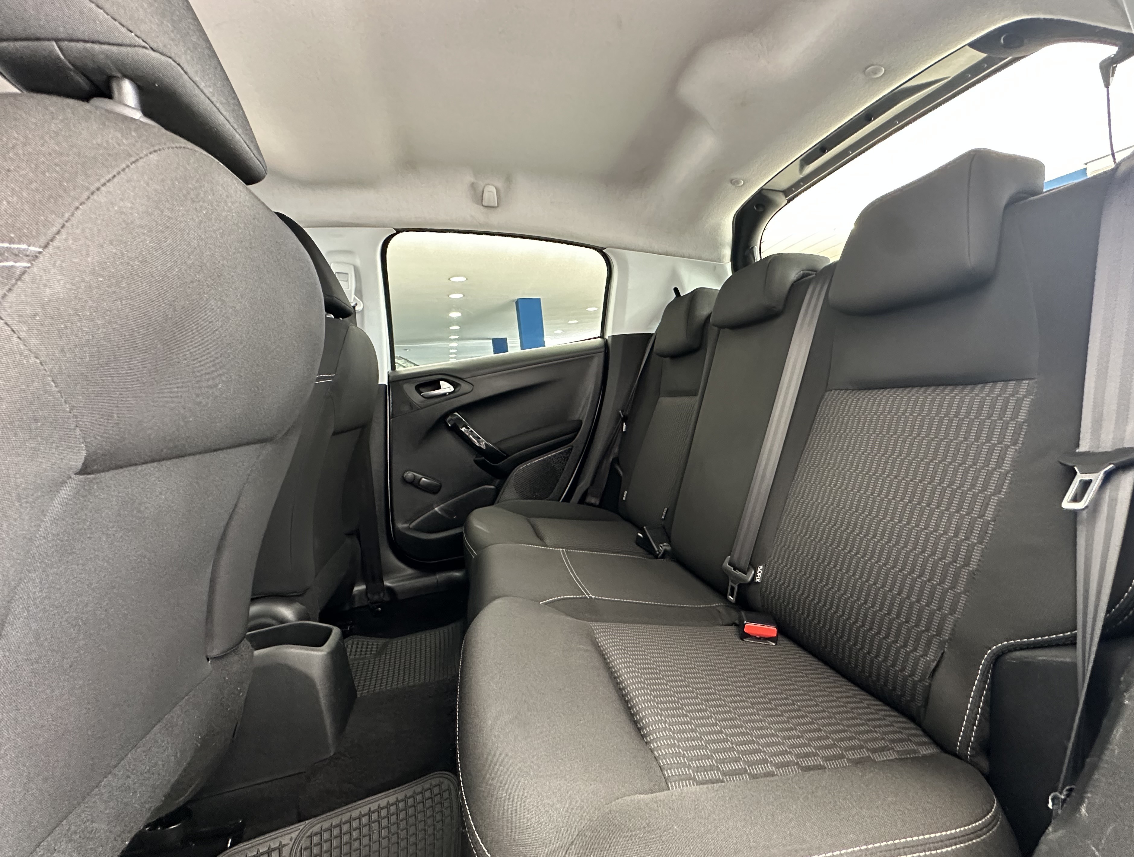 PEUGEOT 208 STYLE 1.2L PureTech