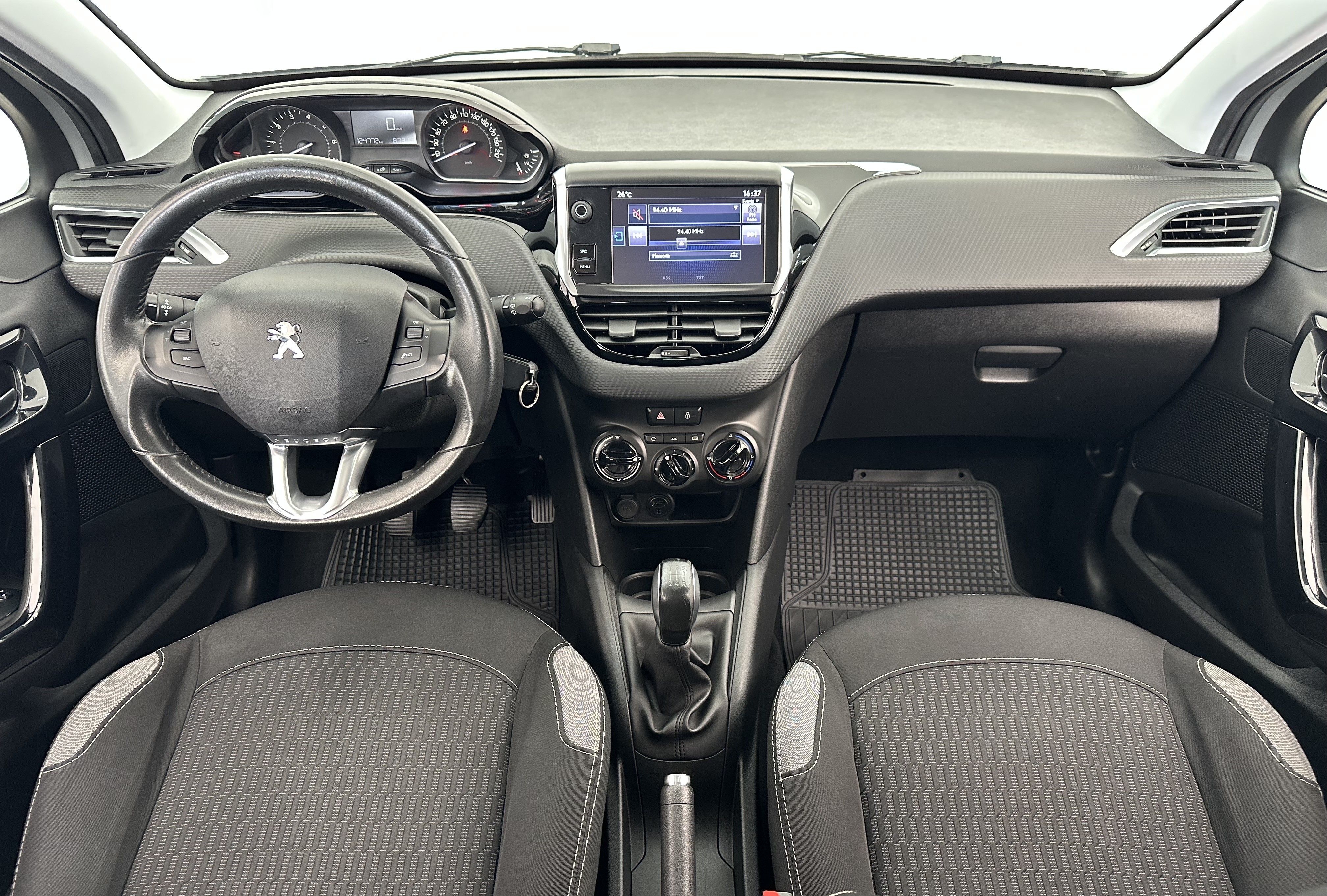 PEUGEOT 208 STYLE 1.2L PureTech