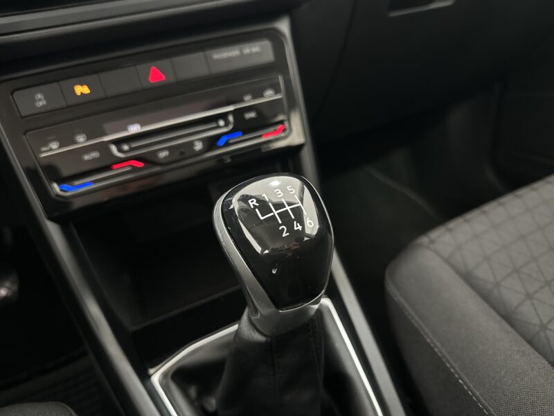 VOLKSWAGEN T-Cross Advance 1.0 TSI