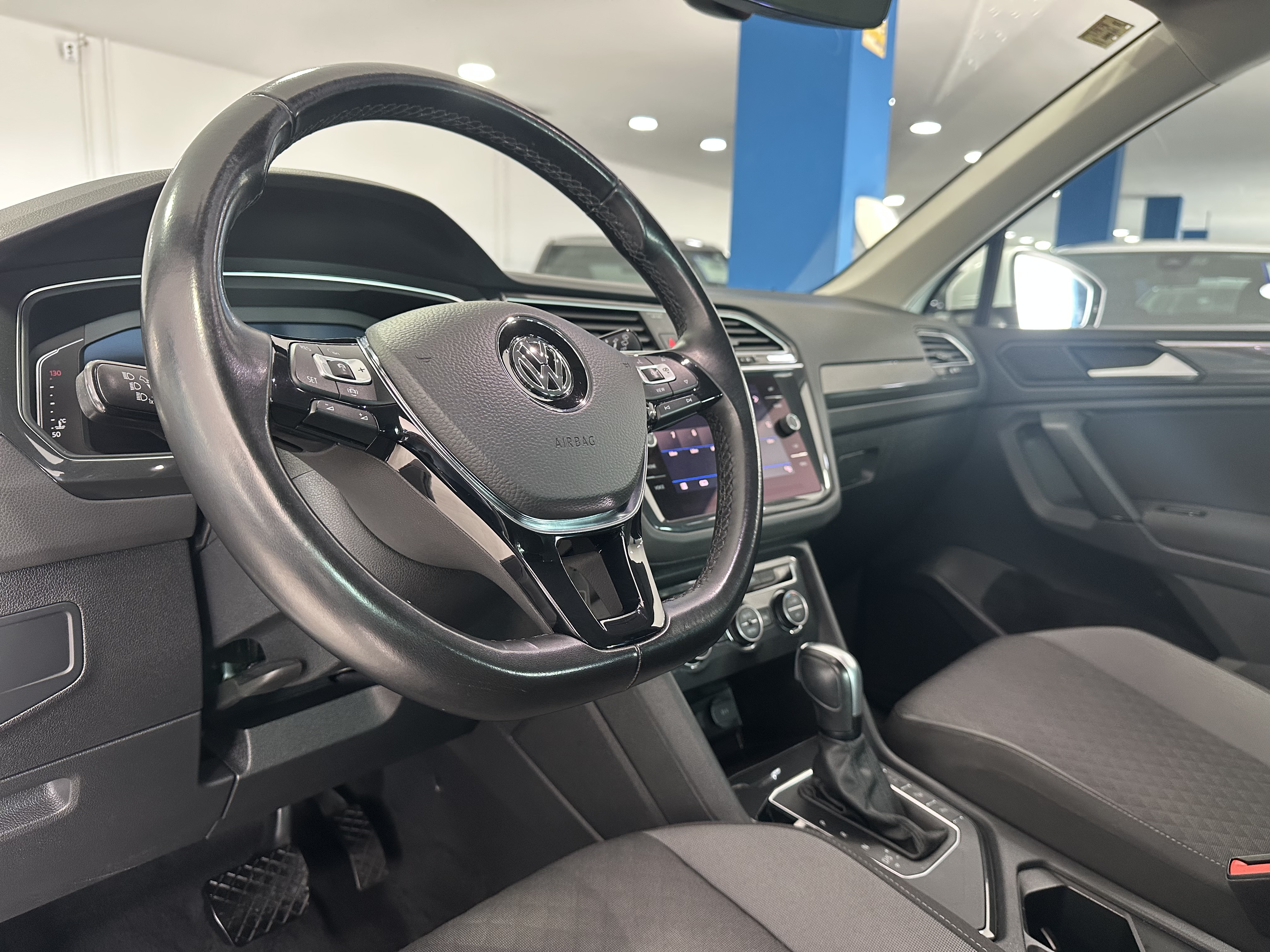 VOLKSWAGEN Tiguan RLine 2.0 TDI DSG