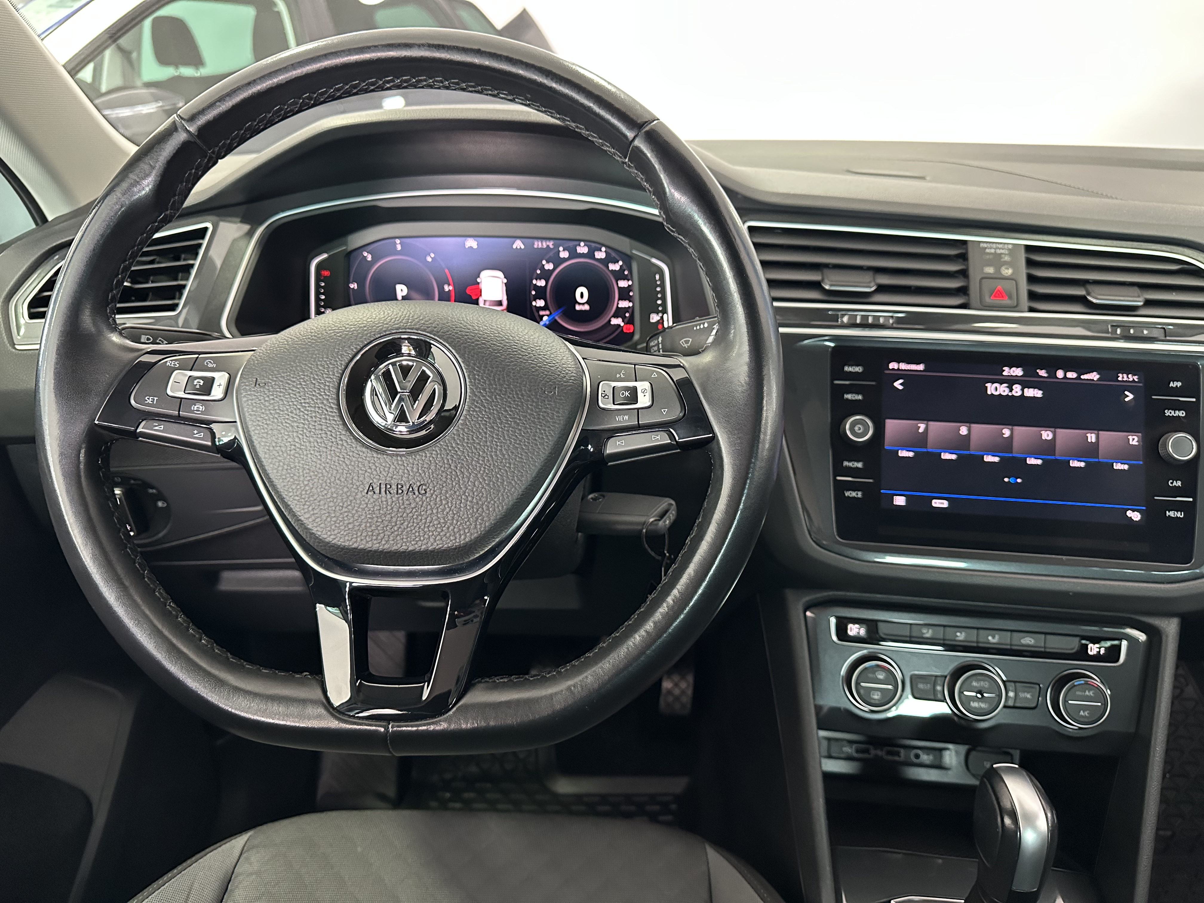 VOLKSWAGEN Tiguan RLine 2.0 TDI DSG