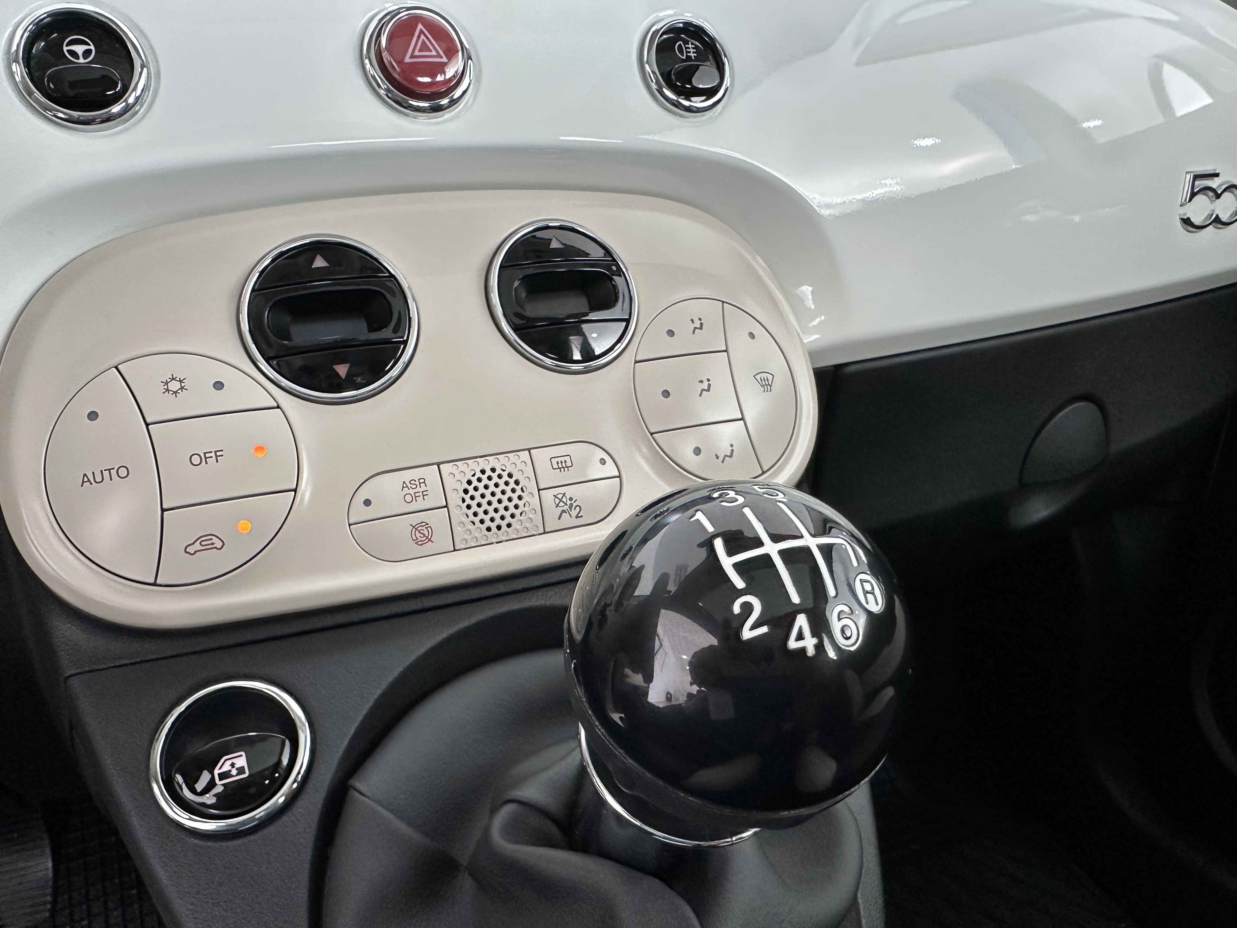 FIAT 500 Dolcevita Hybrid