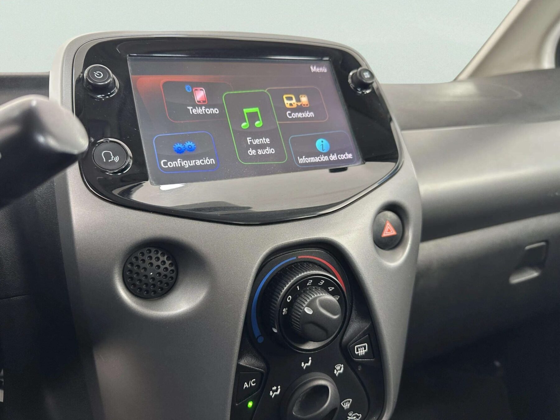 TOYOTA Aygo 1.0 70 xplay