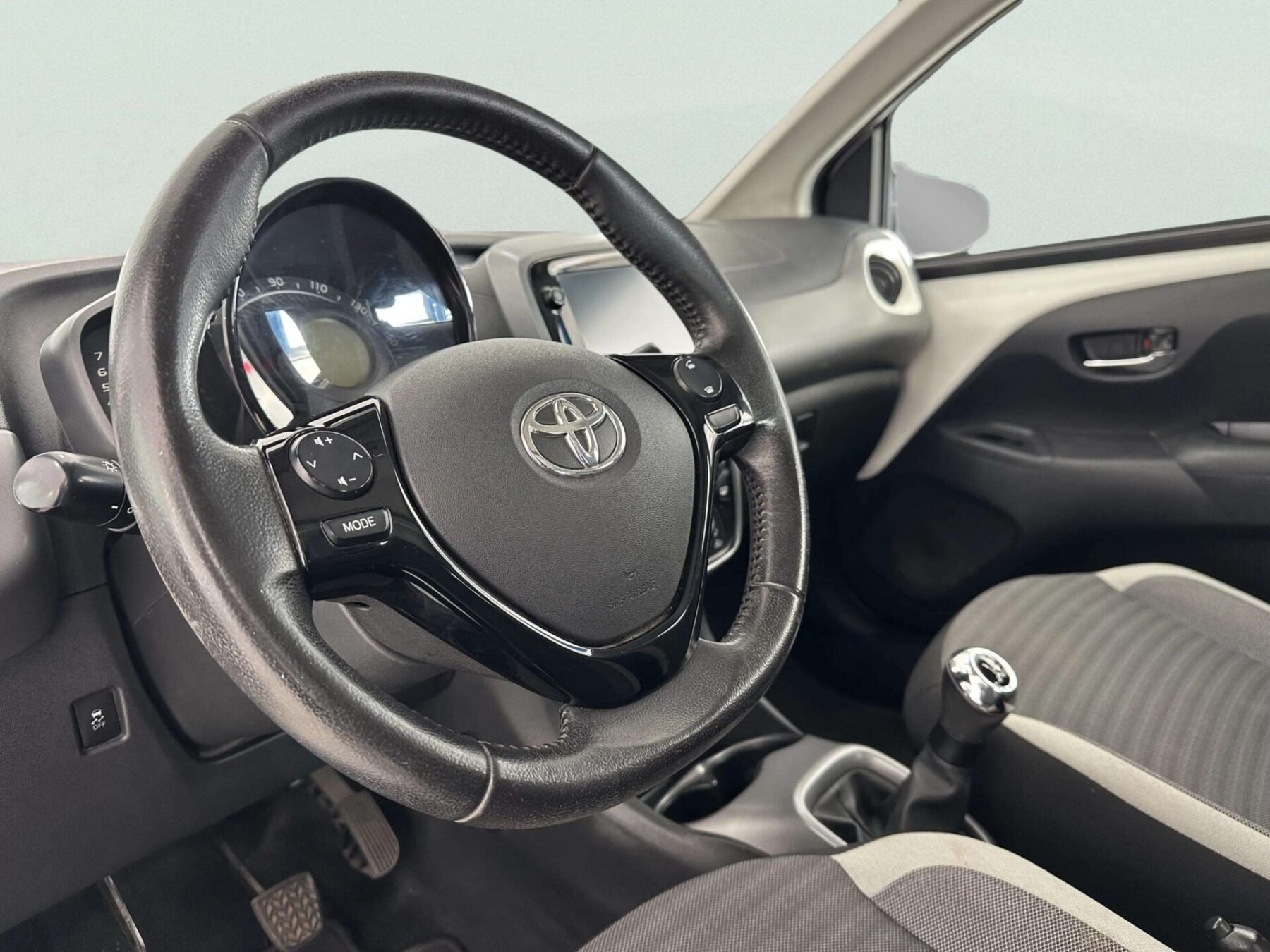 TOYOTA Aygo 1.0 70 xplay