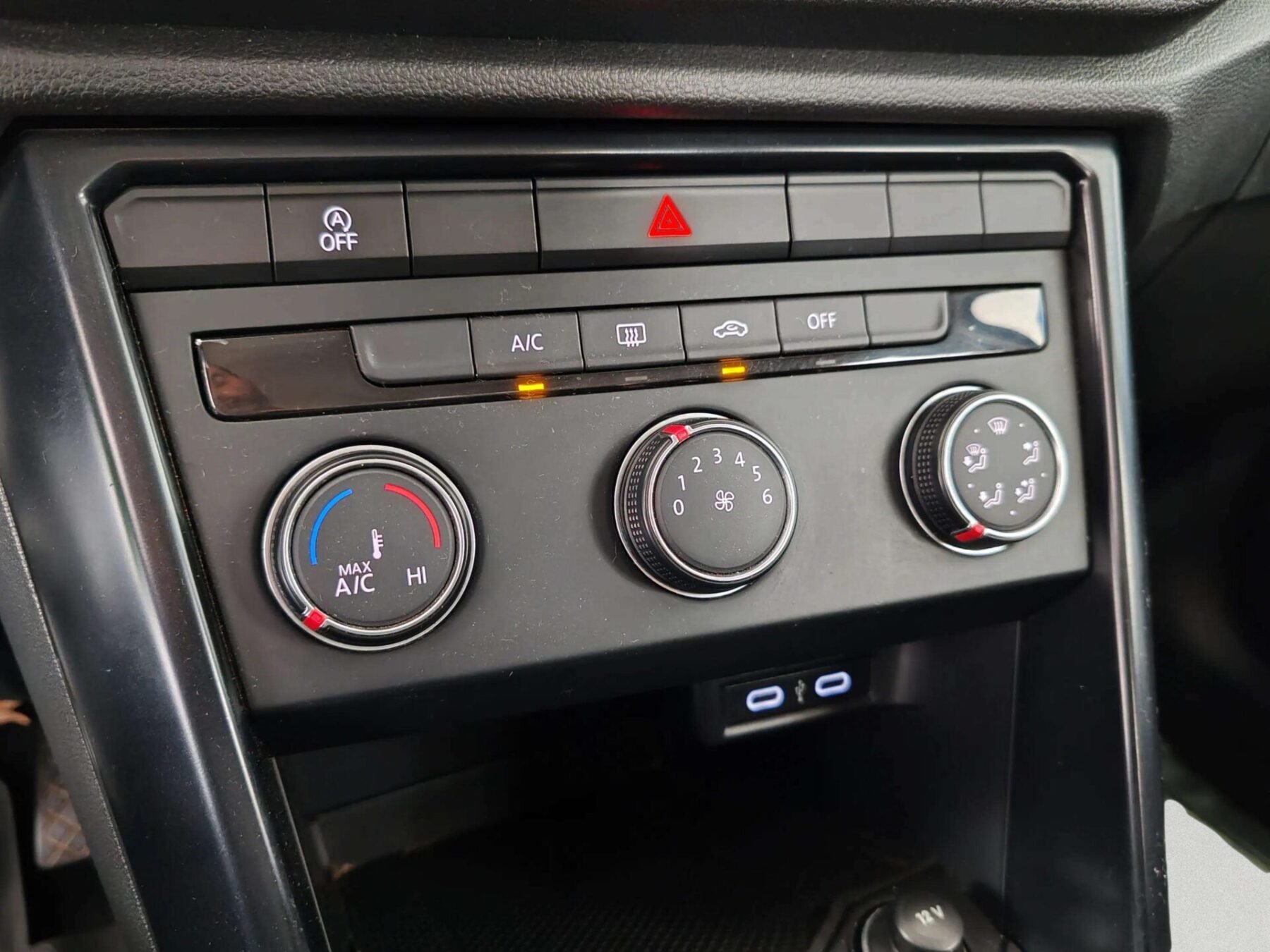 VOLKSWAGEN T-Roc Advance 1.0 TSI