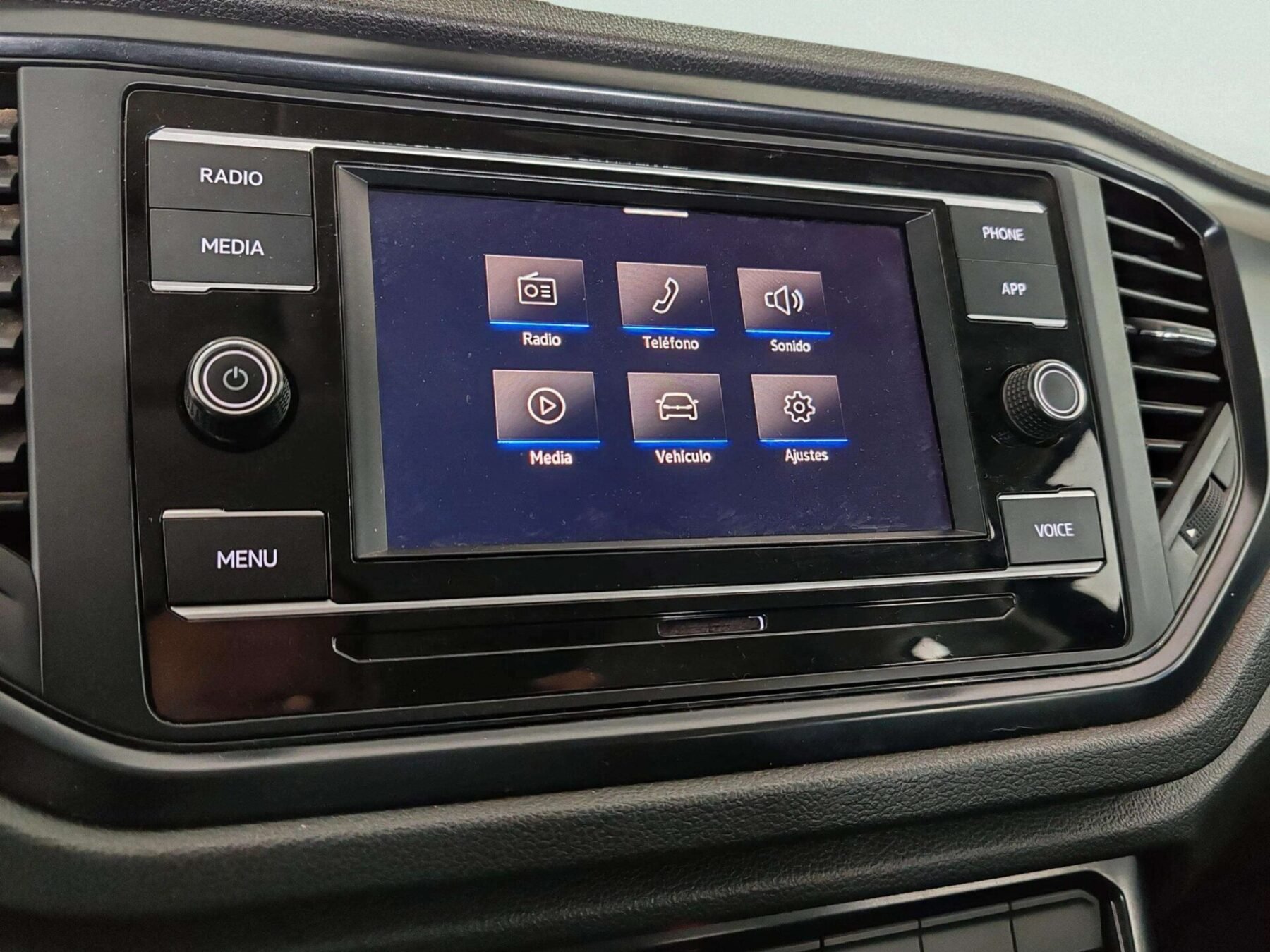 VOLKSWAGEN T-Roc Advance 1.0 TSI