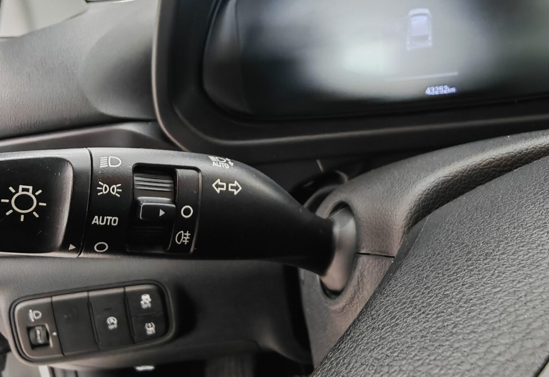 HYUNDAI i20  1.2 MPI Essence