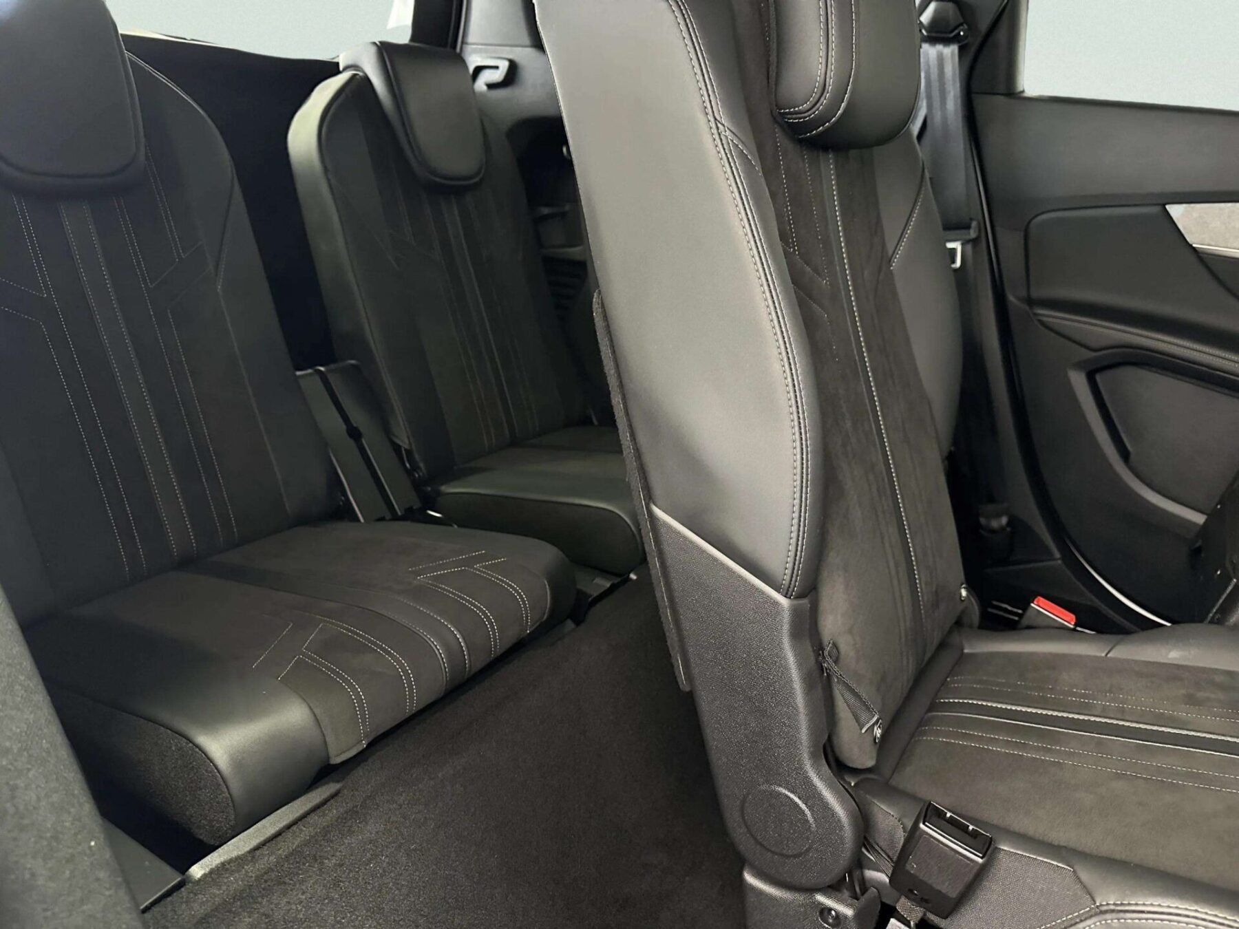 PEUGEOT 5008 1.5 BlueHDi SS GT EAT8