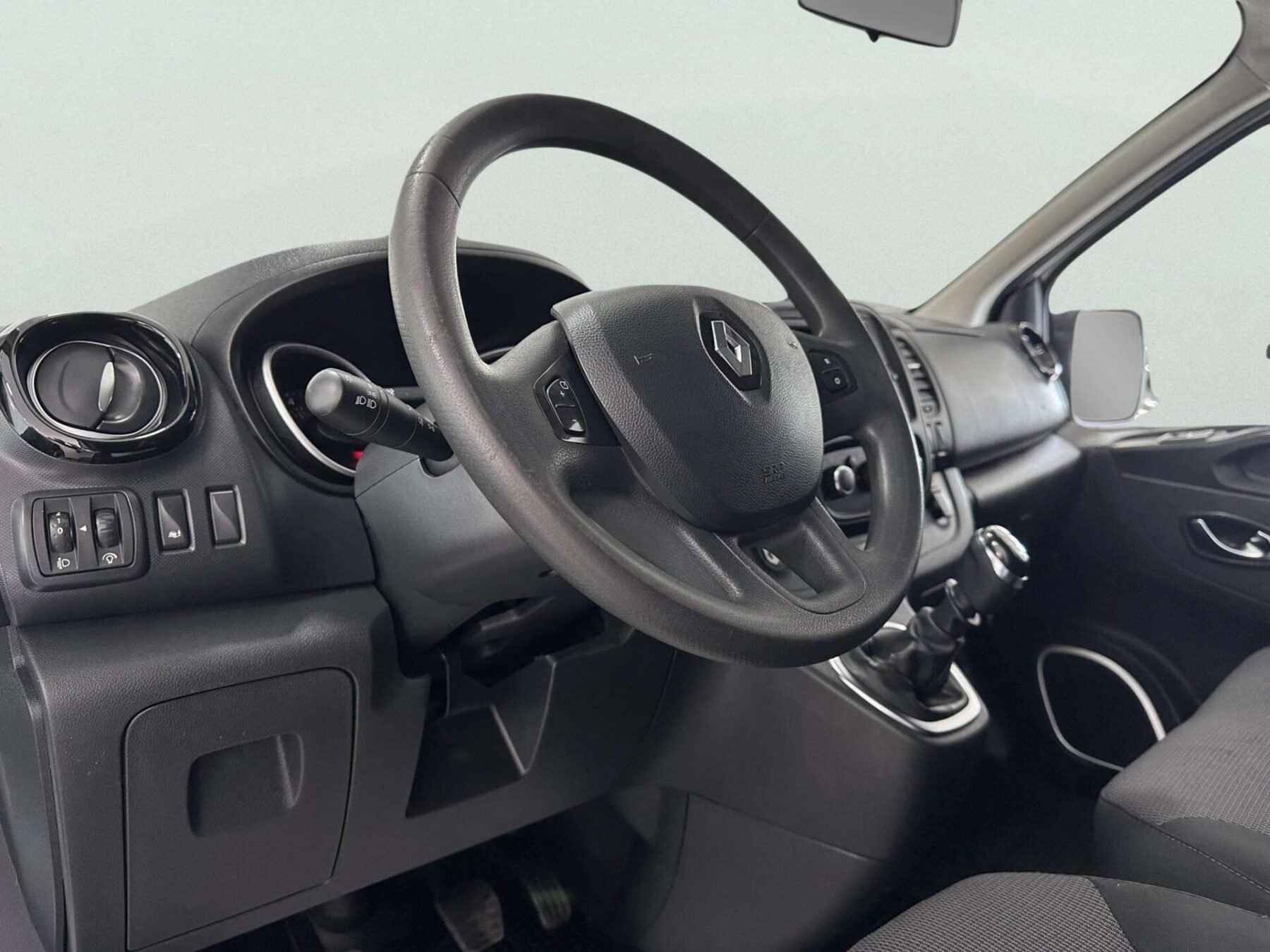 RENAULT Trafic Passenger Energy Blue dCi 
