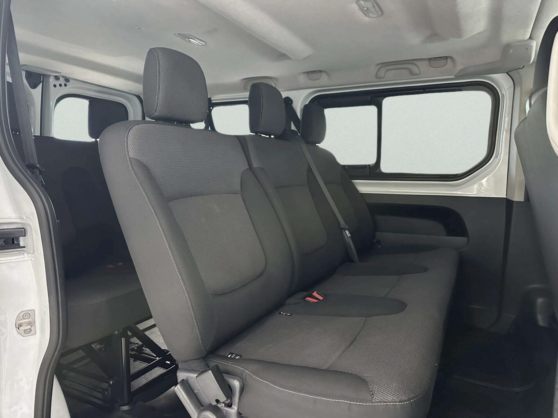 RENAULT Trafic Passenger Energy Blue dCi 