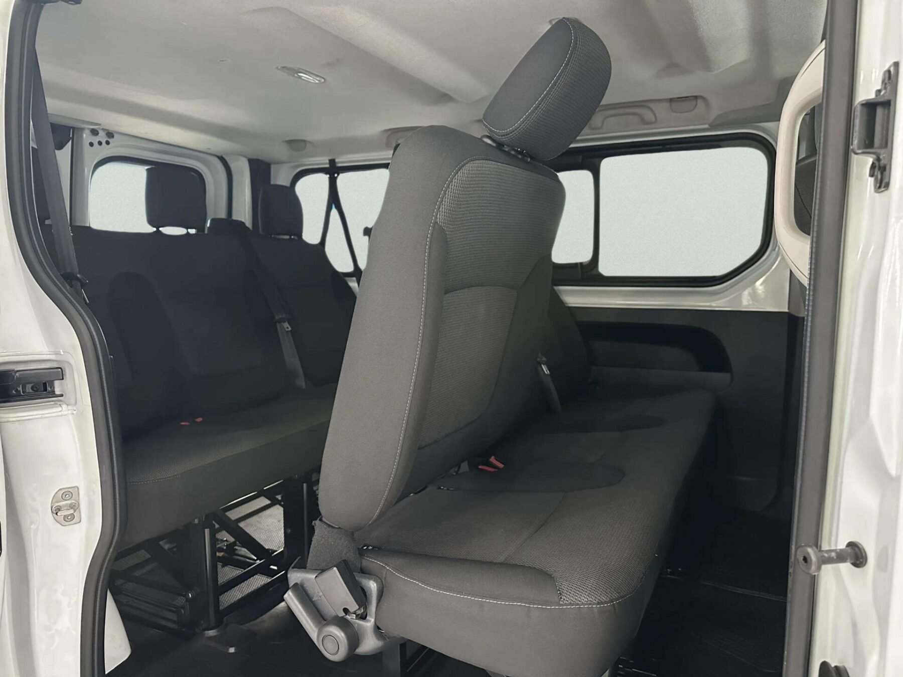 RENAULT Trafic Passenger Energy Blue dCi 