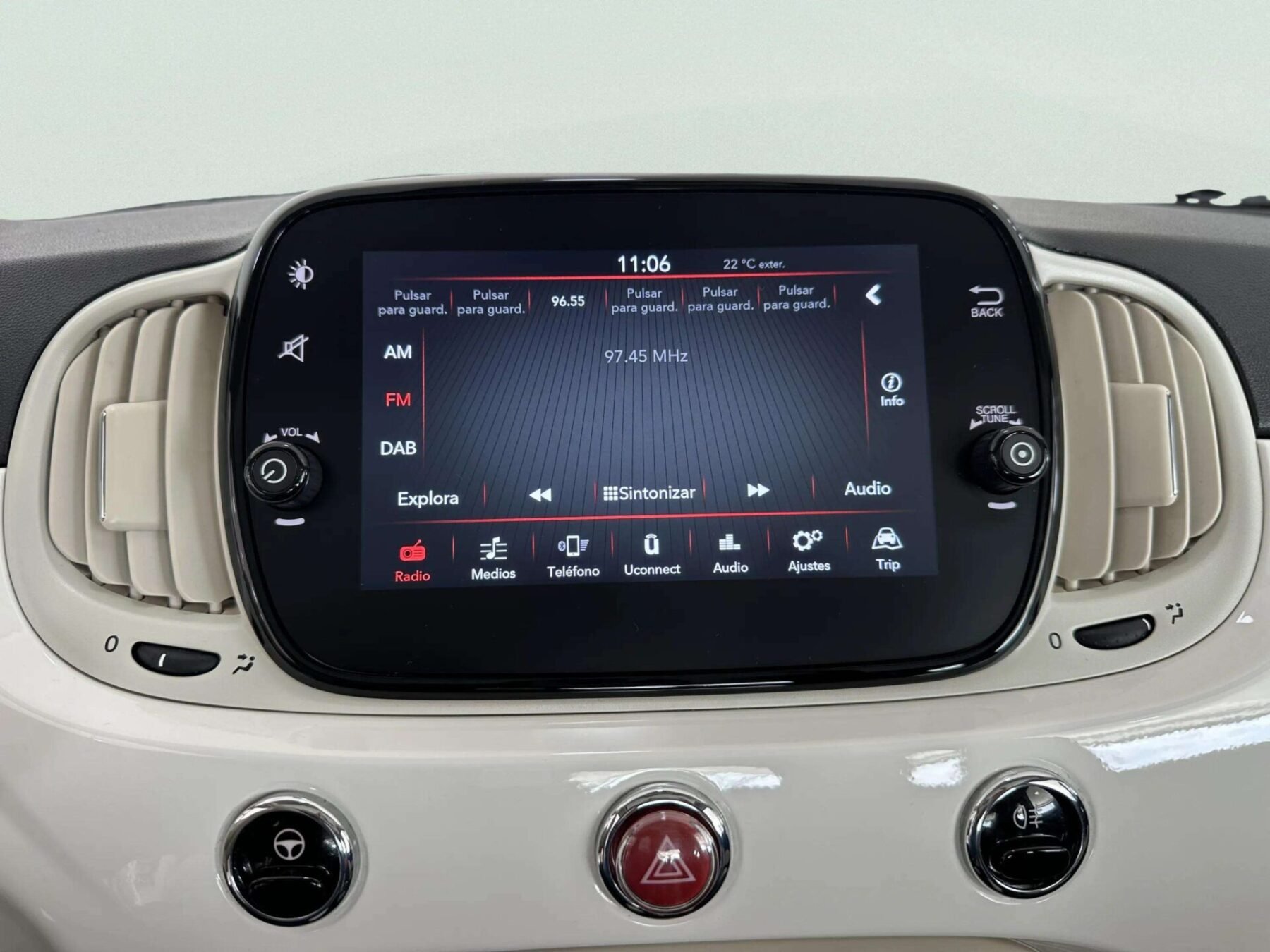 FIAT 500 Dolcevita Hybrid