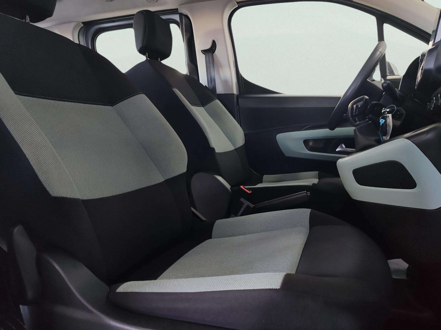 CITROEN BERLINGO Talla XL BlueHDi 100 SS SHINE 7 plazas