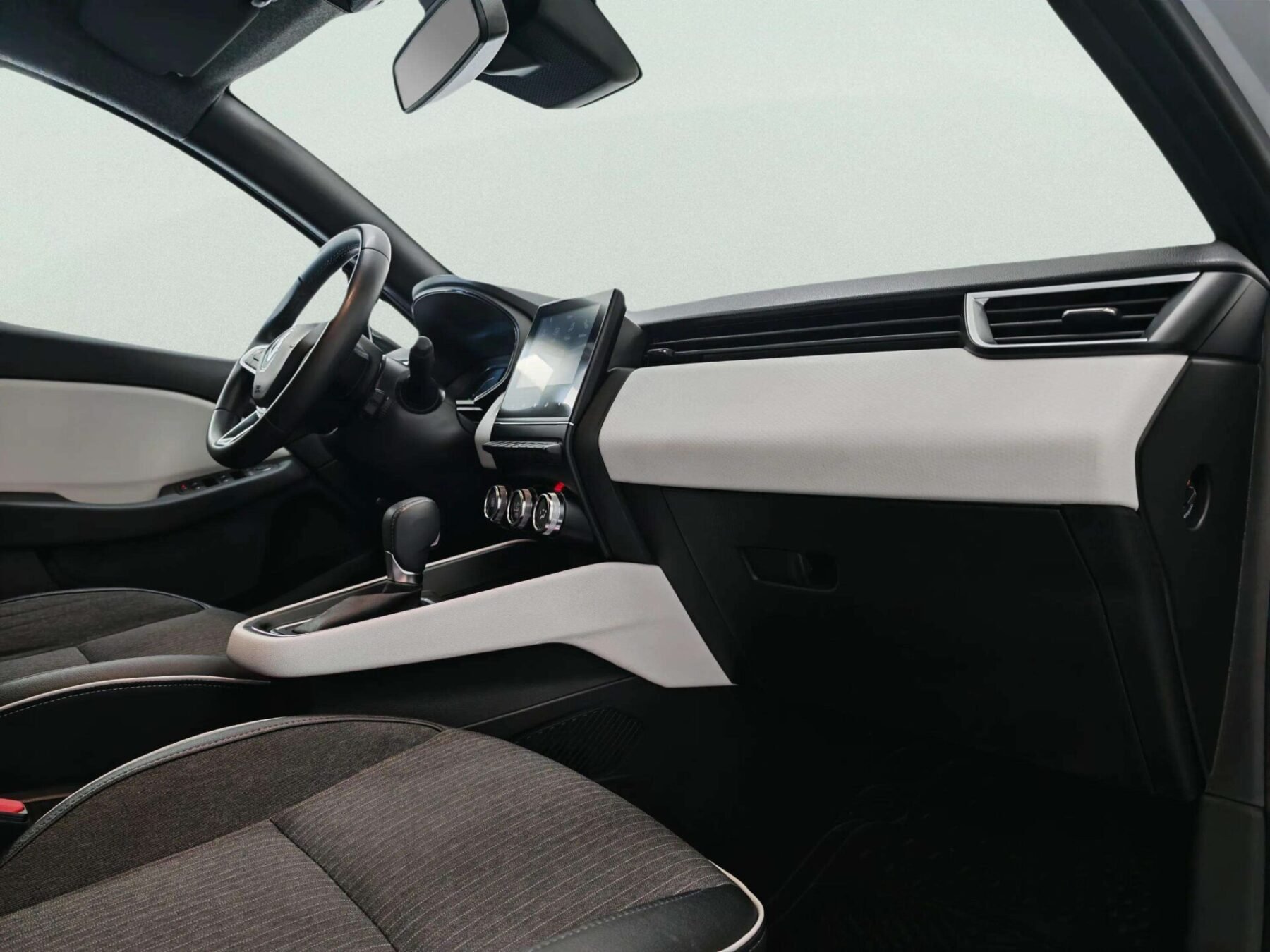 RENAULT Clio Techno ETech Hibrido