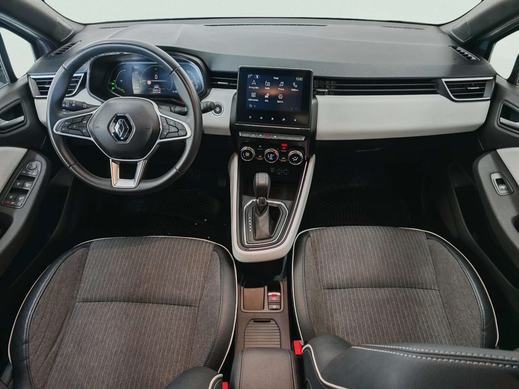 RENAULT Clio Techno ETech Hibrido