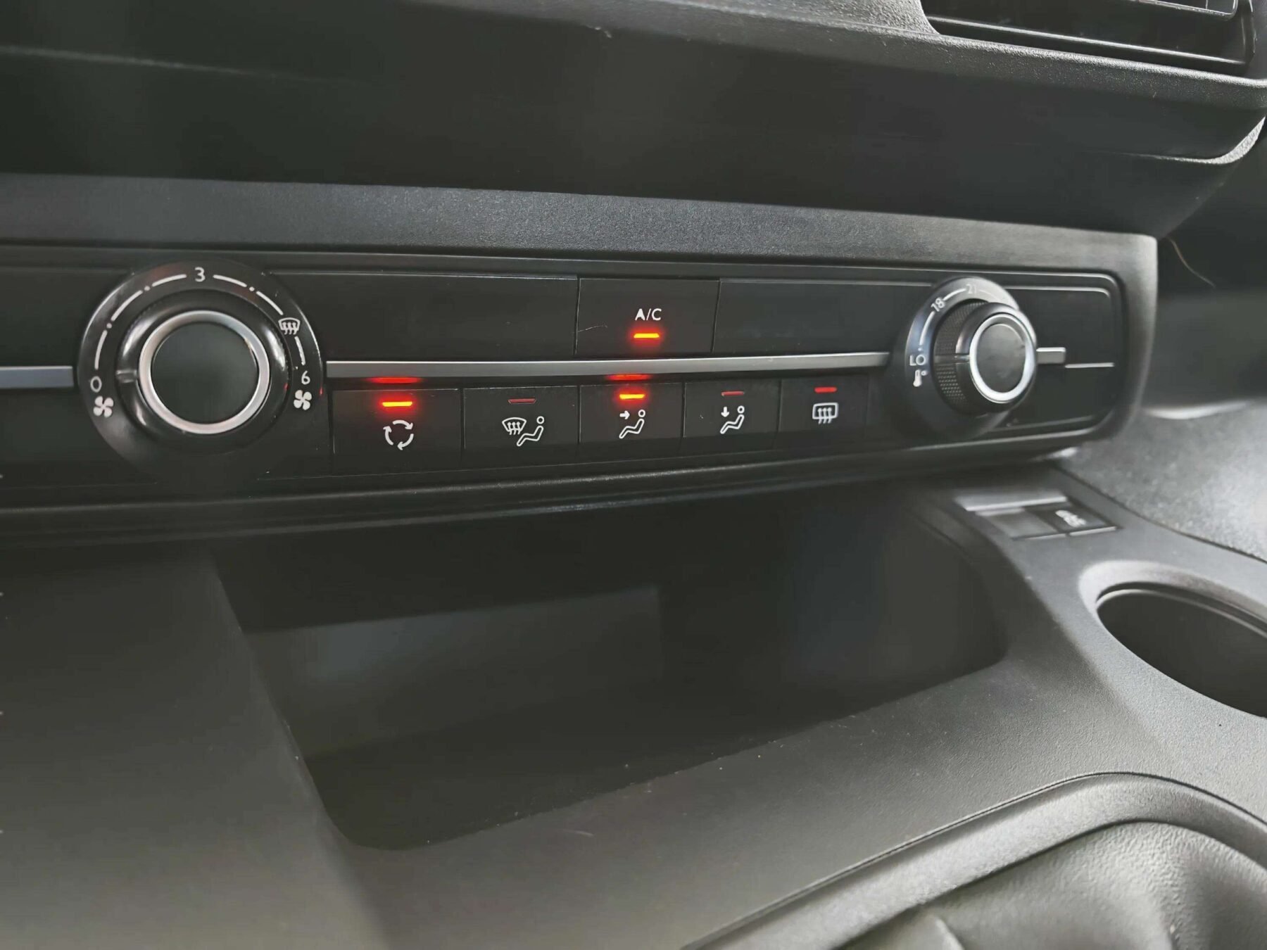 PEUGEOT Rifter Active Standard BlueHDi