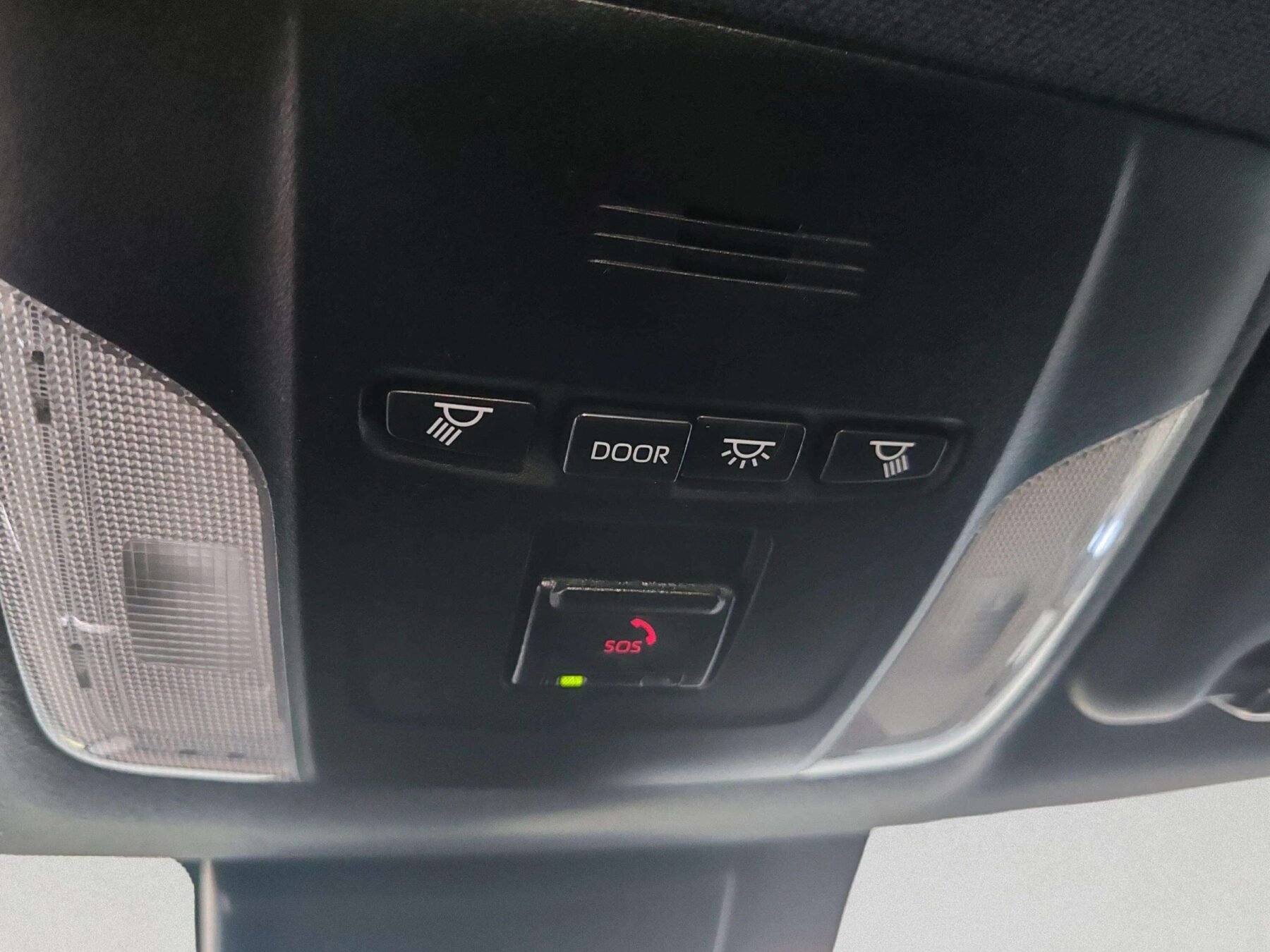 TOYOTA Corolla 1.8 125H ACTIVE TECH ECVT