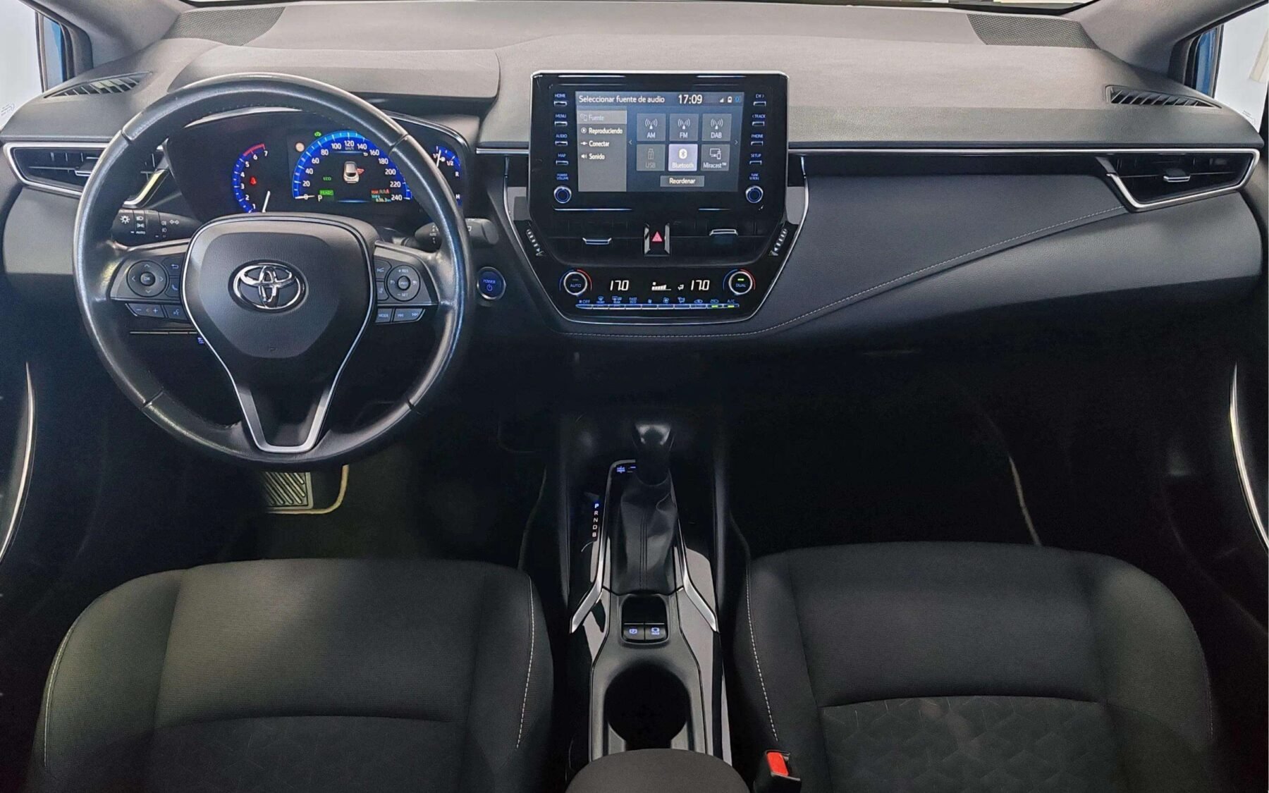 TOYOTA Corolla 1.8 125H ACTIVE TECH ECVT