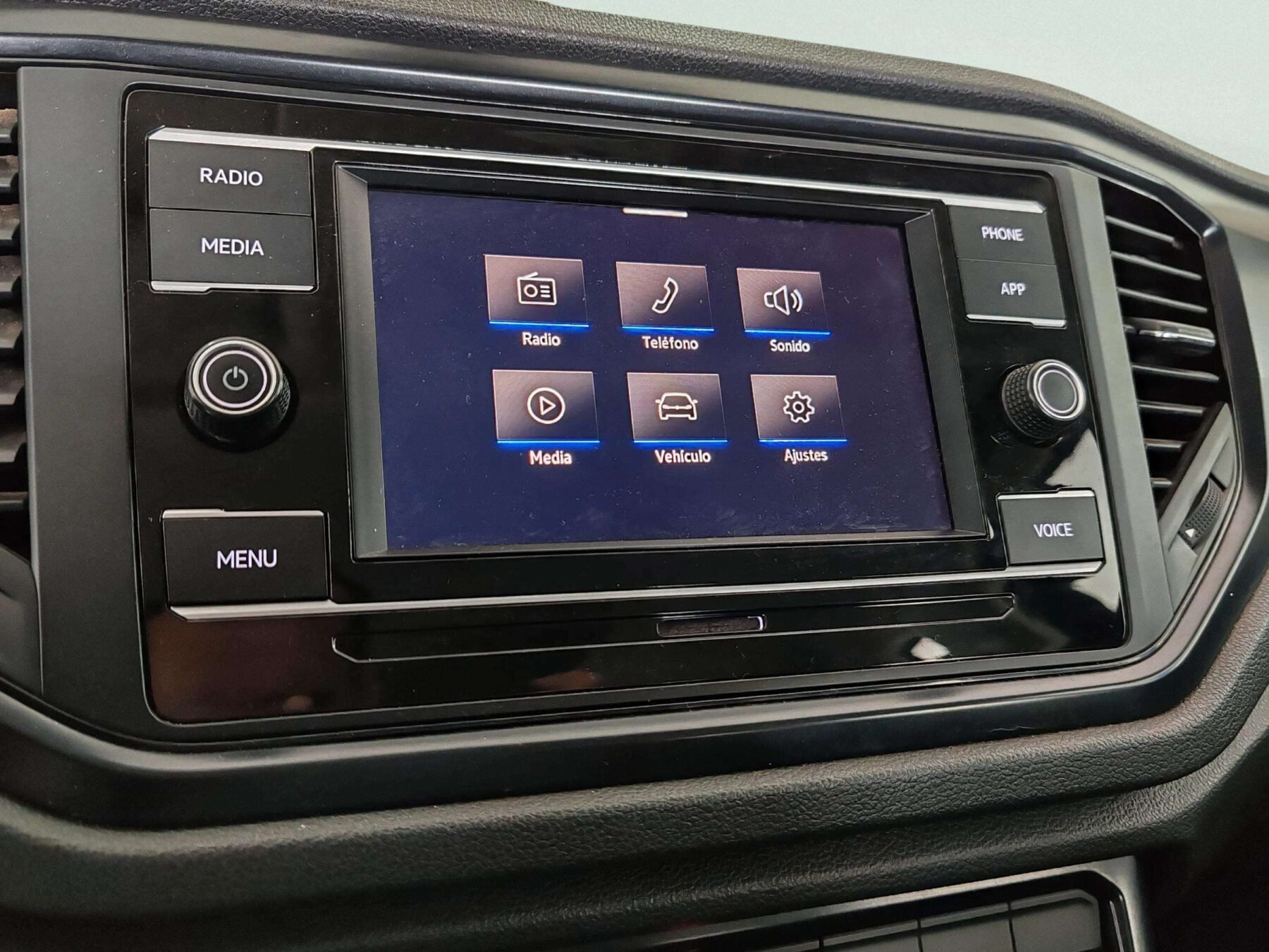 VOLKSWAGEN T-Roc Advance 1.0 TSI 81kW 110CV