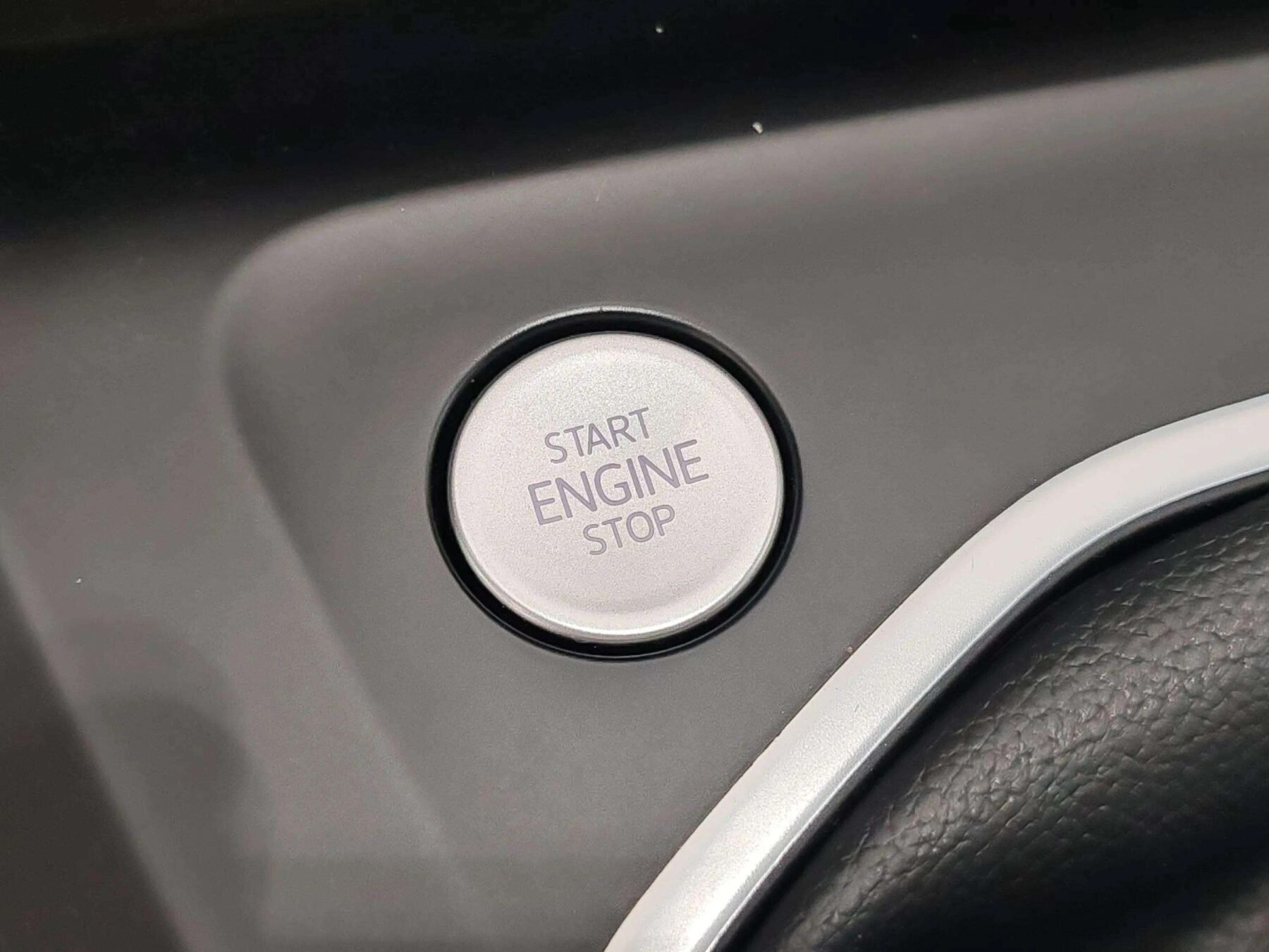 VOLKSWAGEN GOLF  Life 1.0 TSI