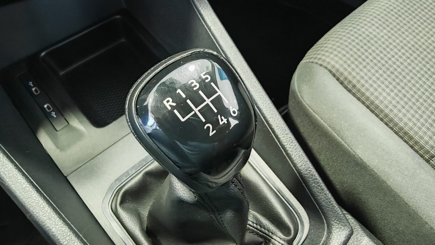 VOLKSWAGEN Caddy Origin 2.0 TDI